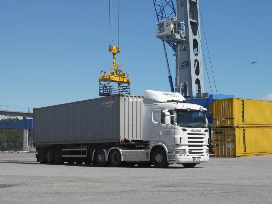  Scania R420 6x2 2004 года  (фото 1 из 2)